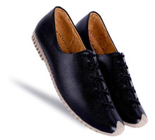 Load image into Gallery viewer, Men&#39;s Black Synthetic Leather Solid Casual Shoes - Quality Hare
